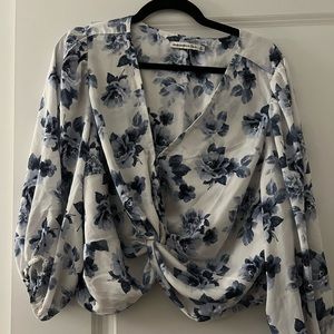 NWOT Abercrombie floral top